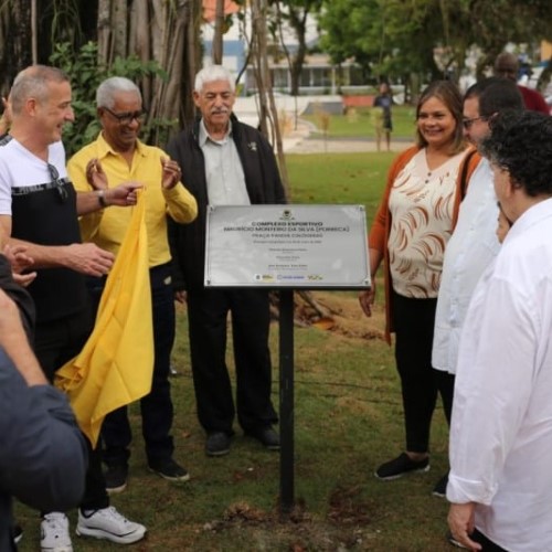 Geraldo Vida agradece revitalização da praça em frente à sede da AAPVR